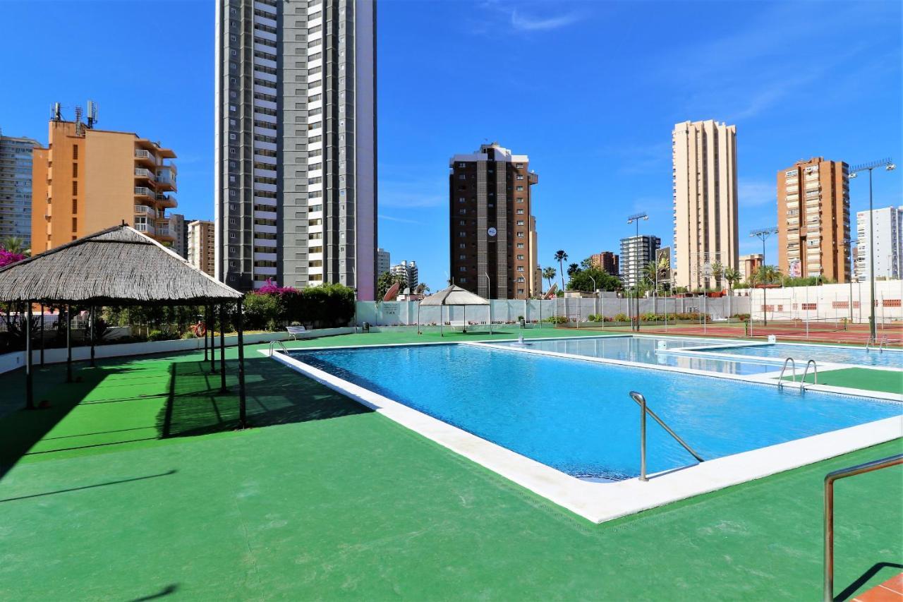 Gemelos 2 18-E Benidorm Exteriör bild