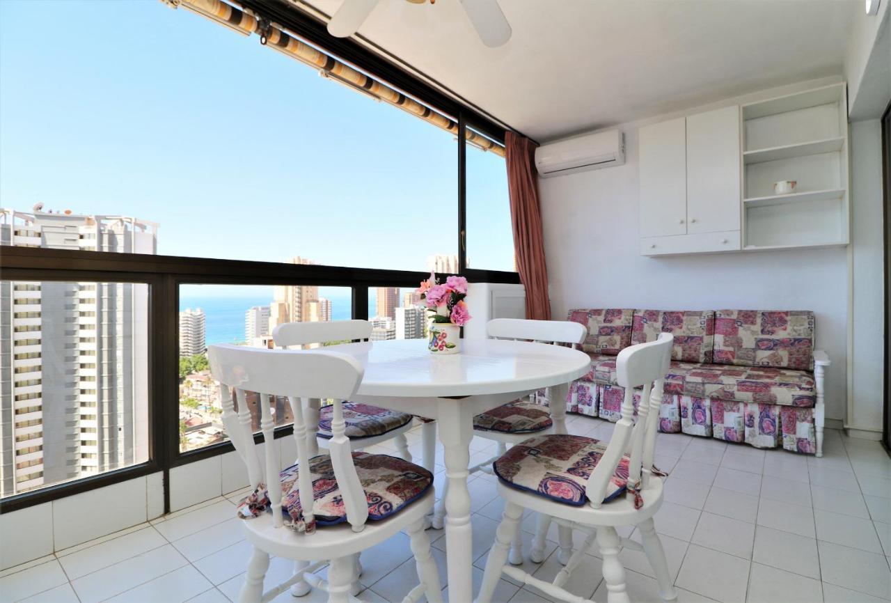 Gemelos 2 18-E Benidorm Exteriör bild